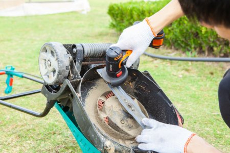 Угловая шлифмашина WORX WX801.9 аккумуляторная 20V, 76мм, Без аккумулятора и зарядного устройства Угловая шлифмашина WORX WX801.9 аккумуляторная 20V, 76мм, Без аккумулятора и зарядного устройства