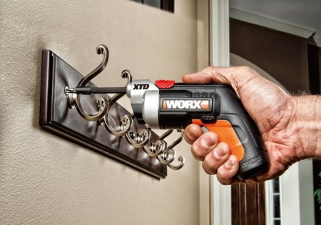 Отвертка WORX WX252 4V XTD аккумуляторная с ЗУ и набором бит (10шт) Отвертка WORX WX252 4V XTD аккумуляторная с ЗУ и набором бит (10шт)