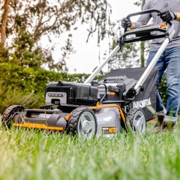 Самоходная газонокосилка WORX NITRO WG761E 80V 51см аккумуляторная бесщеточная, 4Ач х4, BASECAMP 4 х1А