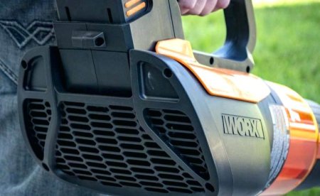 Воздуходув аккумуляторный WORX AIR TURBINE WG547E.9, 20В, 120 км/ч, Без аккумулятора и зарядного устройства Воздуходув аккумуляторный WORX AIR TURBINE WG547E.9, 20В, 120 км/ч, Без аккумулятора и зарядного устройства