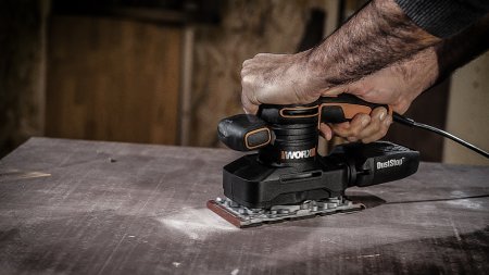 Виброшлифмашина WORX WX641 электрическая 220V, 250Вт